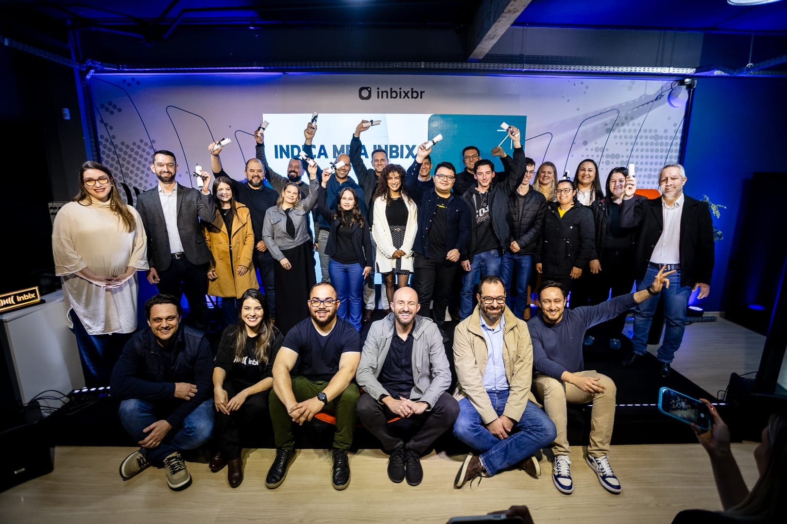 Turma do MBA da Inbix reunida no dia da formatura